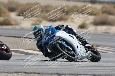 media/Oct-04-2025-CVMA (Sat) [[408bcdd6e4]]/Race 4-Formula Middleweight (Holeshot)/